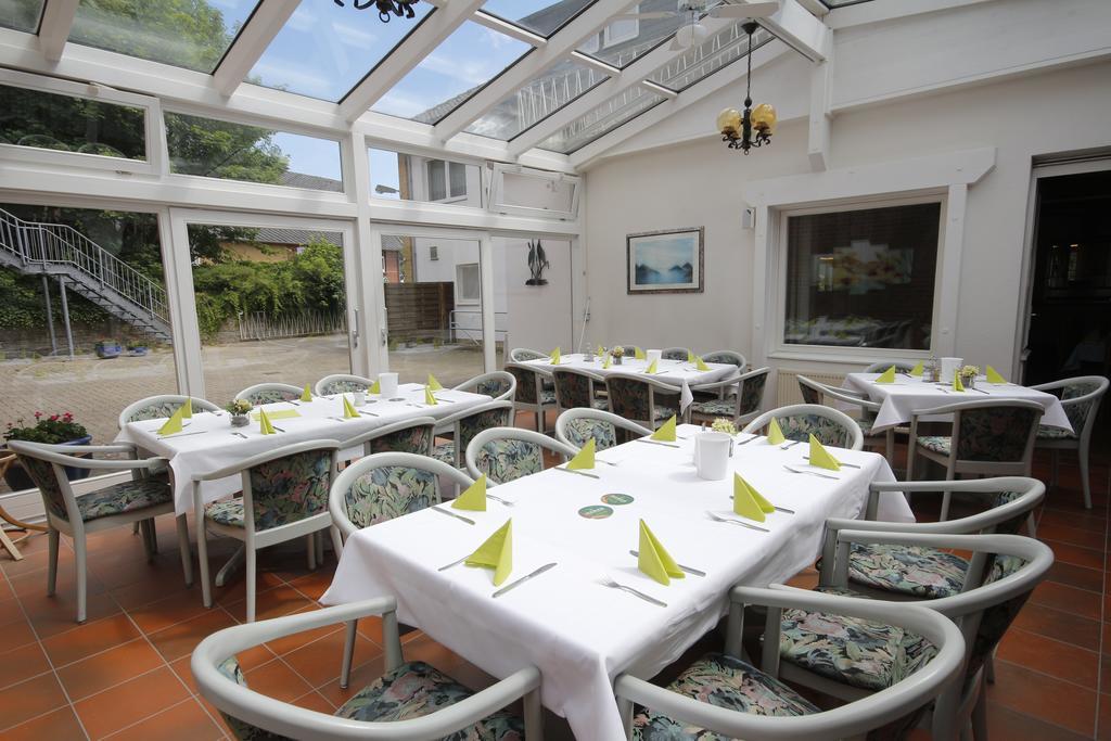 Hotel Restaurant Zum Jaegerheim Wendeburg Eksteriør billede