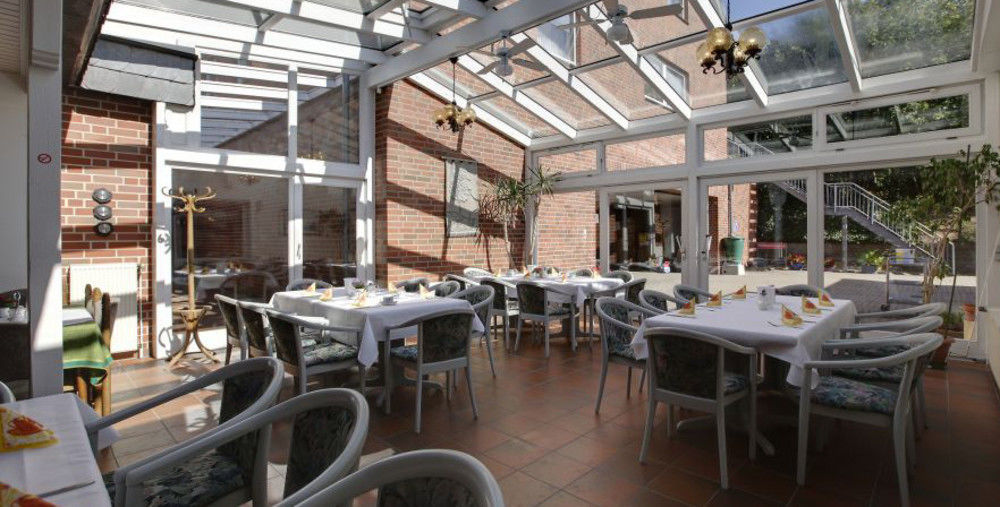 Hotel Restaurant Zum Jaegerheim Wendeburg Eksteriør billede
