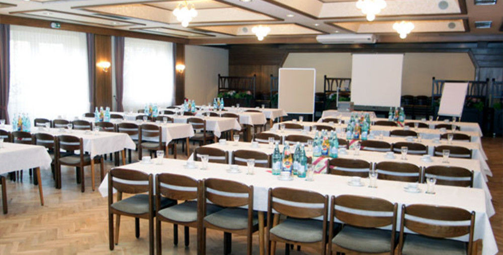 Hotel Restaurant Zum Jaegerheim Wendeburg Eksteriør billede